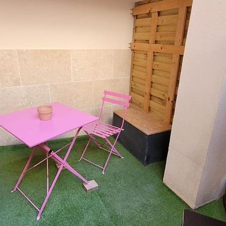 Charming Studio In The Heart Of Avignon Ngoại thất bức ảnh